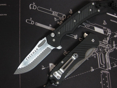451 Button Lock Flipper Folder