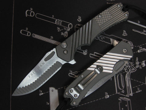 451 Button Lock Flipper Folder