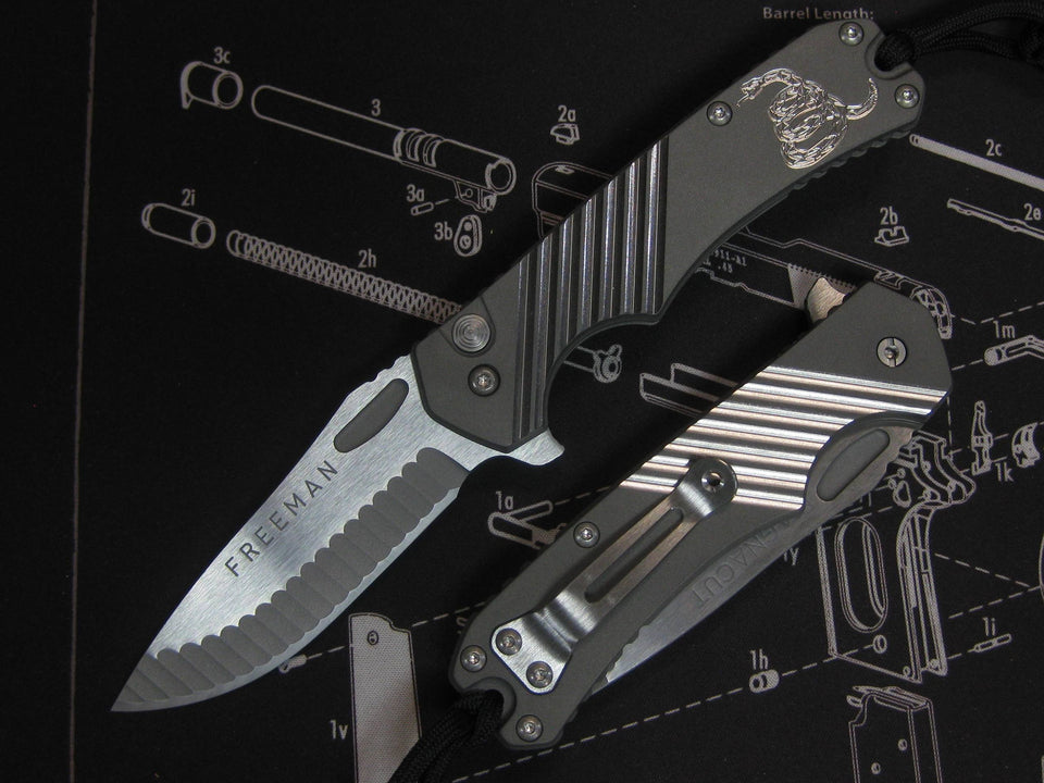 LIBER×GeekField_BuddyMat_MILKAHKI 451 Folding Knife | Freeman Outdoor Gear